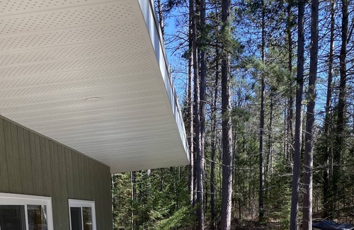 Madawaska Valley Cottage | Cozy and Very Private
