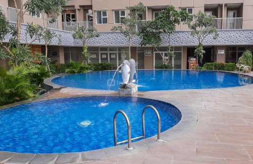Ciputat Apartment | Cozy and Well Furnished Studio Baileys Apartment By Travelio