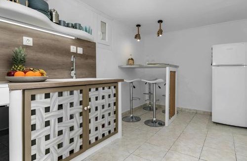 Pachena Apartment | Cozy Andrée Apartment