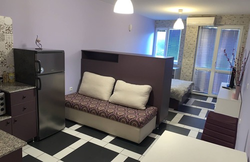 Studentski Grad Apartment | Cozy apartment, 20 min from Sofia City Centre