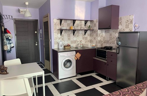 Studentski Grad Apartment | Cozy apartment, 20 min from Sofia City Centre