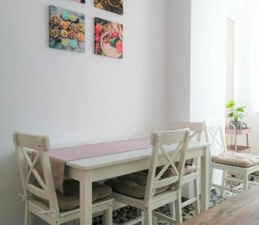 Suceava Apartment | Cozy Apartment Bujorilor Suceava