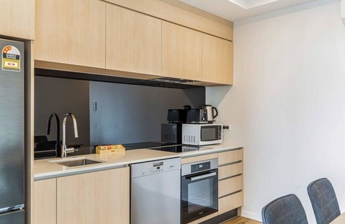 Mount Eden Apartment | Cozy apartment by Eden Park