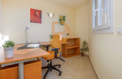 El Mas Isaac Apartment | Cozy apartment for 8 people with pool and sea view