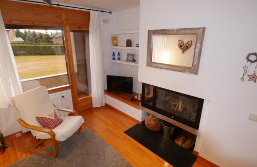Alp Apartment | Cozy Apartment in Alp