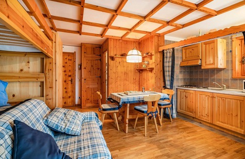 Antagnod Apartment | Cozy apartment in Ayas with kitchenette