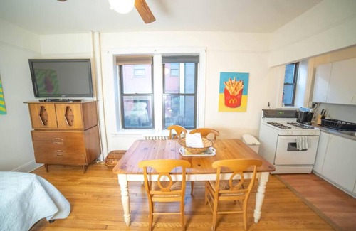Hoboken Apartment | Cozy apartment in beautiful midtown Hoboken