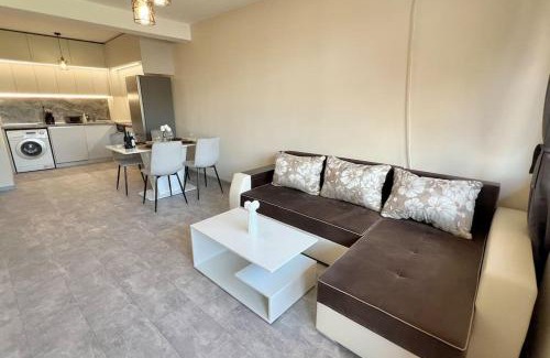 Hristo Botev Apartment | Cozy Apartment in Central Varna