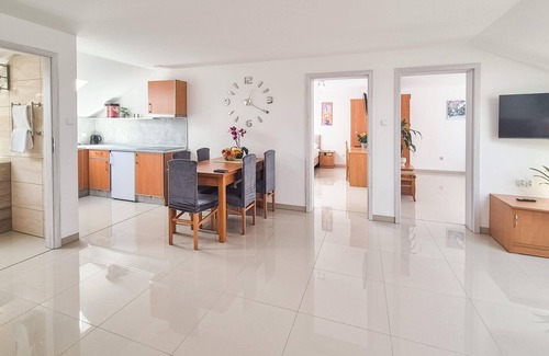 gmina Bedzino Apartment | Cozy apartment in Dobrzyca with WiFi