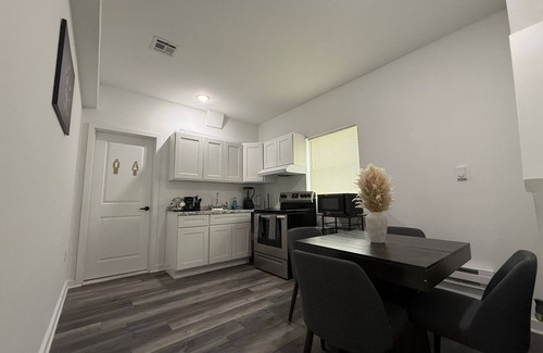 Elizabeth Apartment | Cozy Apartment in Elizabeth near NYC and EWR