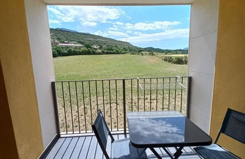 Abena Apartment | Cozy apartment in front of the Pyrenees