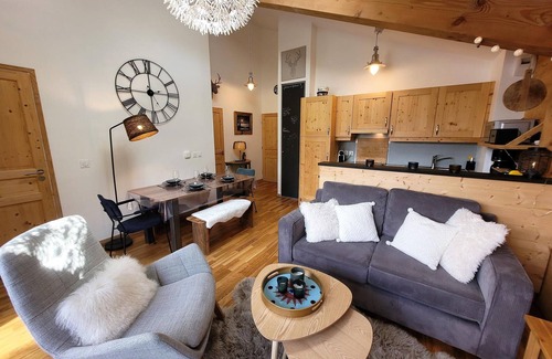 Les Gets Apartment | Cozy apartment in Les Gets with parking and WIFI, close to pistes