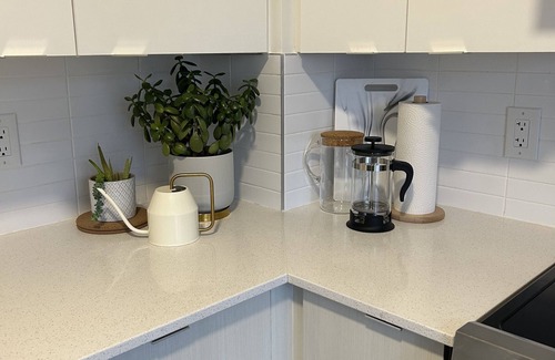 Brookhaven - Amesbury Condo | Cozy apartment in mid-town Toronto with parking. Pet friendly!