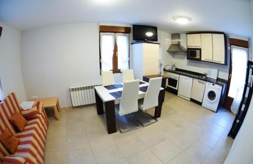 Mogro Apartment | Cozy apartment in Mogro, 63 m² with private pool!