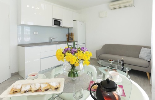 Kastela Apartment | Cozy apartment in Solin with kitchen