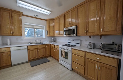 Hot Springs Apartment | Cozy Apartment in the Beauty of the Black Hills