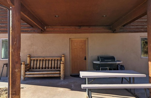 Hot Springs Apartment | Cozy Apartment in the Beauty of the Black Hills