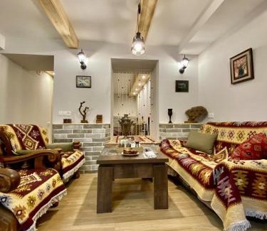 Vera Apartment | Cozy Apartment in the Center of Tbilisi