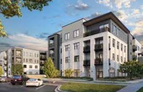 Madison Apartment | Cozy apartment in the heart of Madison,Al close to all shopping and restaurants.