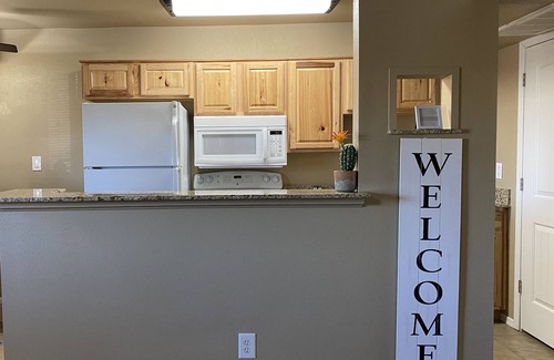 Camelback East Apartment | Cozy Apartment in the heart Central Phoenix