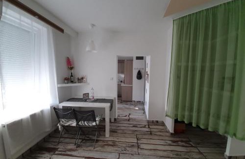Kecskemet Apartment | Cozy apartment in the heart of Kecskemet