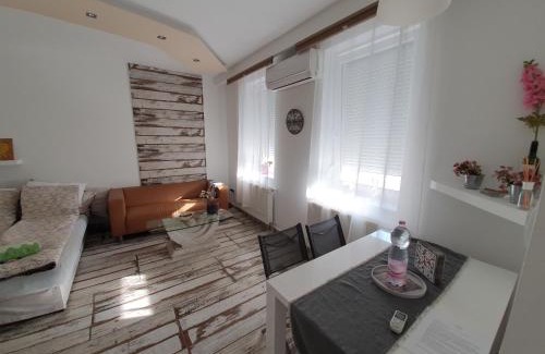 Kecskemet Apartment | Cozy apartment in the heart of Kecskemet