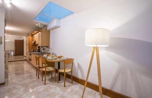Riva del Garda Apartment | Cozy Apartment In The Heart Of Riva, Riva del Garda, Italy