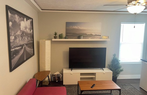 Southeast Omaha Apartment | Cozy Apartment Near Old Market