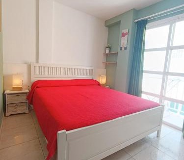Playa San Juan Apartment | Cozy apartment + parking Playa San Juan