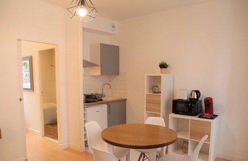 Argeles Gazost Apartment | Cozy apartment with terrace