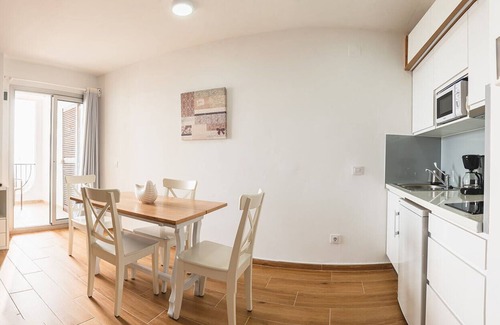 Empuriabrava Apartment | COZY APARTMENT WITH SEA VIEW & FREE WIFI