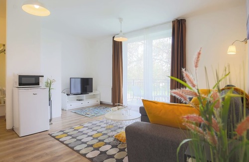 Siofok-Sosto Apartment | Cozy apartment with covered pool and wellness for family travellers