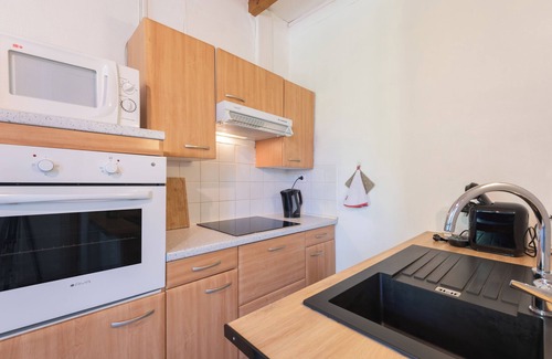 Eaux-Bonnes Apartment | Cozy apartment with parking – Eaux-Bonnes, near Gourette & Pyrenees hiking trails
