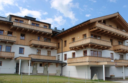 Hochkrimml Apartment | Cozy apartment with mountain view and close to the slopes in the Zillertal Arena