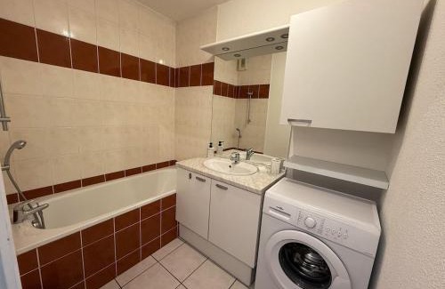 Saint-Pierre - Rene II - Bonsecours Apartment | Cozy appartement avec terrasse et parking