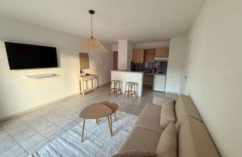 Saint-Pierre - Rene II - Bonsecours Apartment | Cozy appartement avec terrasse et parking