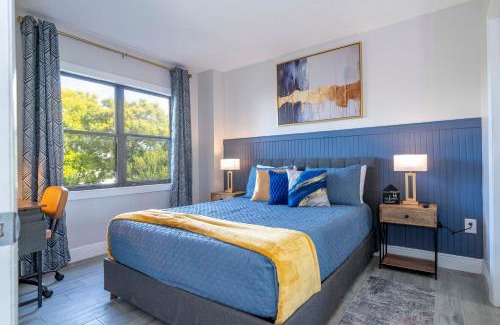 Southwest Orlando Apartment | Cozy apt 2 bedrooms 1 mile Universal Studios