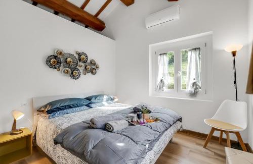 Pian di Sco Apartment | Cozy Apt inTypical Hayloft with Garden - Happy Rentals