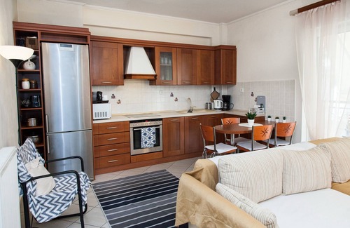 Peristeri Apartment | Cozy apt in Peristeri near Metro station
