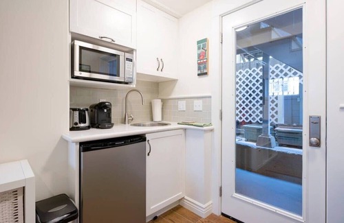 Castro District Apartment | Cozy Apt Near Dolores Park & Mission