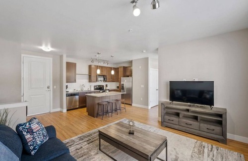 Lone Tree Apartment | Cozy Apt Near Sky Ridge Medical