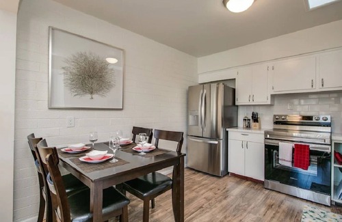 Arcadia Lite Apartment | Cozy Arcadia Hideaway w/Charm & Style!