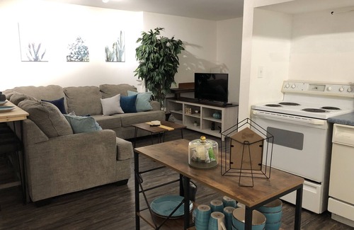 Baldwin City Apartment | Cozy Baldwin City apartment. Private entrance, amenities provided, pet friendly!