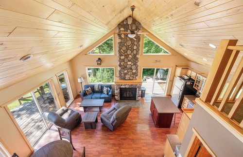 Bovey Cottage | Cozy Balsam Lake Cabin 1BR - 1 Bath w/Loft, Dock, Kayaks & Firepit – No Pets Allowed