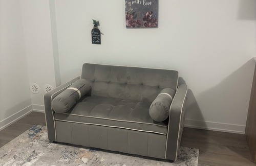 Englemount - Lawrence Apartment | Cozy basement apartment at a perfect location for business or leisure