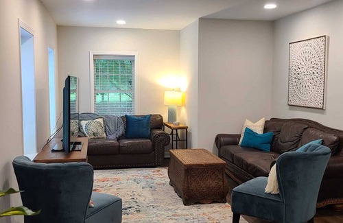 Stephens Apartment | Cozy Basement Apt, Close to Athens