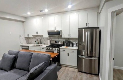 Northeast Edmonton Apartment | Cozy basement for a lovely stay & perfect for WFH