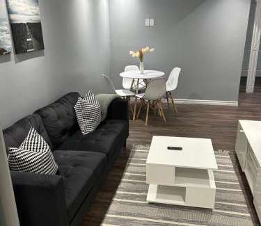 Brampton Apartment | Cozy basement in Brampton