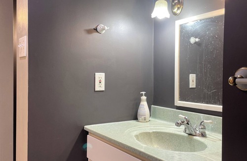 Peterborough House | Cozy basement room across from the beautiful Otonobee River.