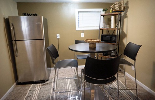 Aurora Apartment | Cozy basement studio with a separate entrance, VERY comfortable, see pictures.